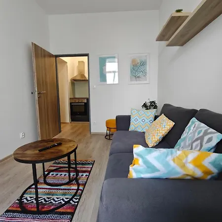 Ocean 2 Bedrooms Air Conditioning ברנו