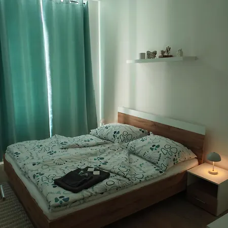 Ocean 2 Bedrooms Air Conditioning Apartmán Brno