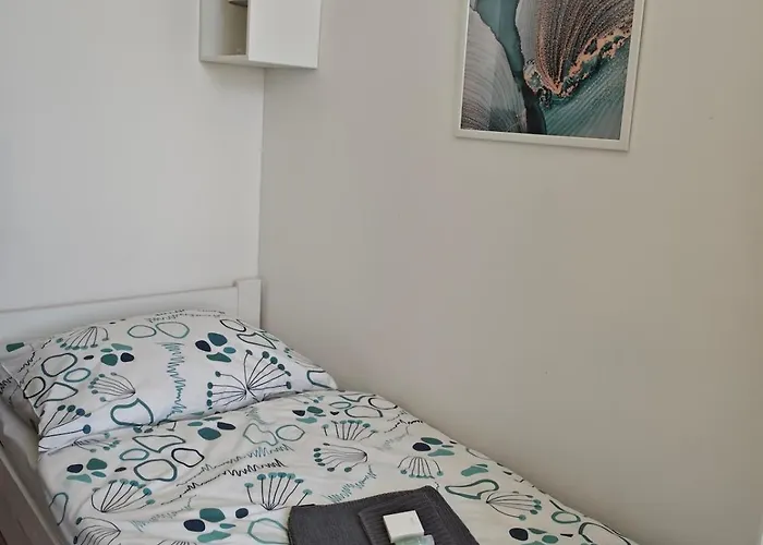 Ocean 2 Bedrooms Air Conditioning *
